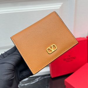 Valentino Small Compact VLogo Signature Wallet In Grainy Calfskin Brown