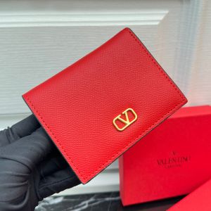 Valentino Small Compact VLogo Signature Wallet In Grainy Calfskin Red