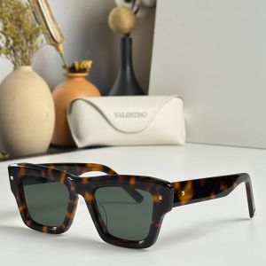 Valentino VLS106A Squared Sunglasses Acetate Frame Brown