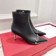 Valentino Garavani Roman Stud Cow Leather Ankle Boots Women Black
